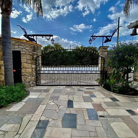 Palma's Place Casanova #wifi#heatedpool#relax Prázdninový dům Faro